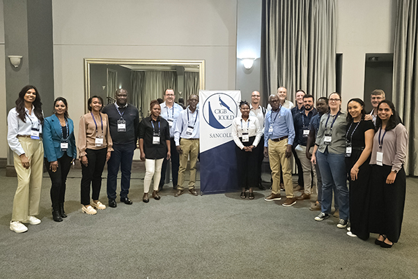 Knight Piésold patrocina cursos cortos de ICOLD sobre estabilidad de taludes en Johannesburgo, Sudáfrica