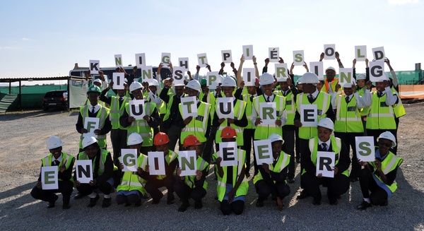 Knight Piésold Southern Africa acoge futuros ingenieros para el evento "Socios por un Día" de CESA